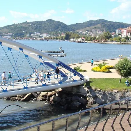 Elif Hotel 3*